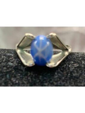 Vintage Sterling Silver Ring Blue Star Sapphire Stone Design